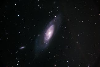 M106