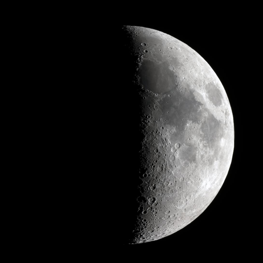 moonage6.9