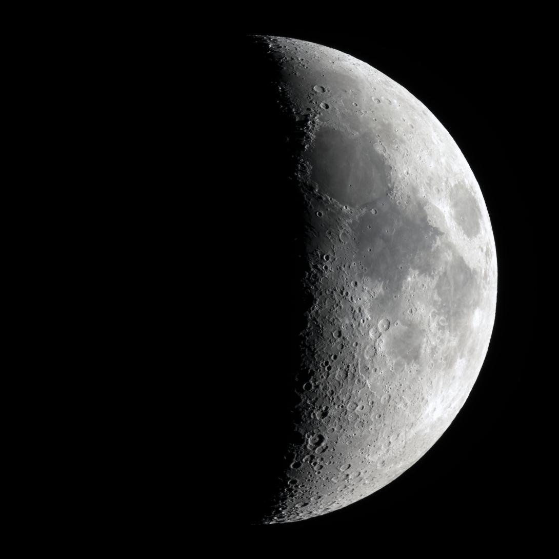 moon20220804